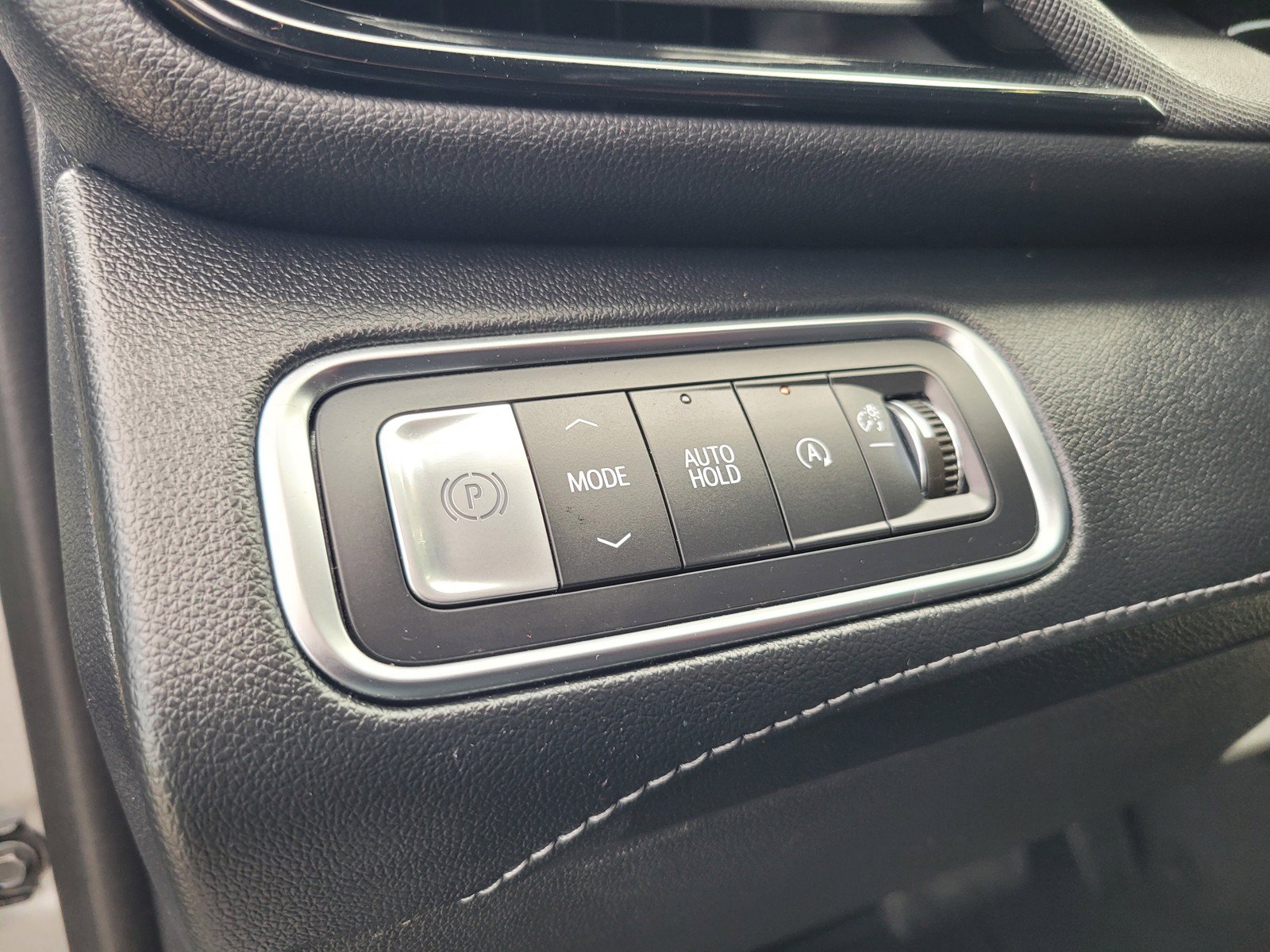 Used 2026 Buick Enclave Preferred FWD image 15