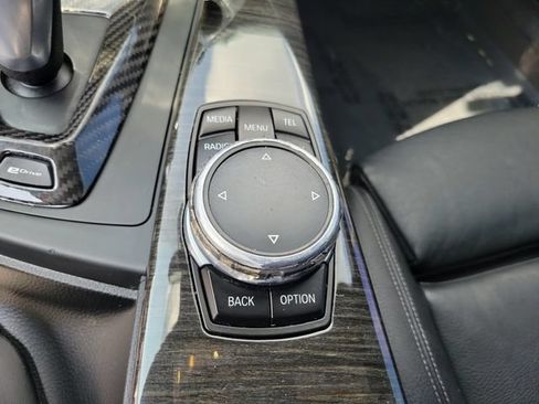 Used 2016 BMW 330e RWD image 32