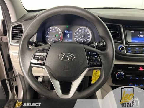 Used 2017 Hyundai Tucson SE w/ SE Popular Package 02 FWD image 16