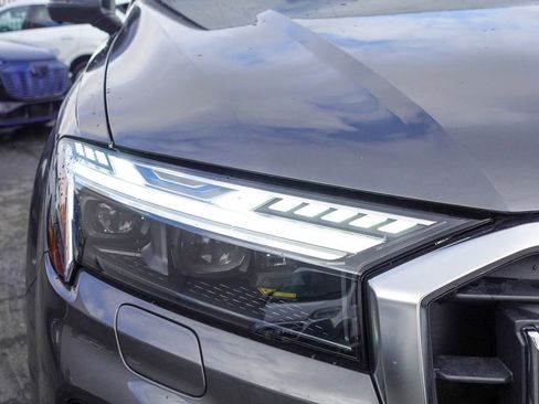 New 2025 Audi Q7 3.0T Prestige image 5