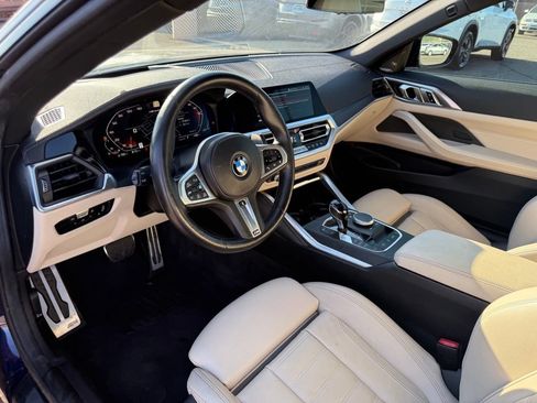 Used 2022 BMW M440i Convertible RWD image 12