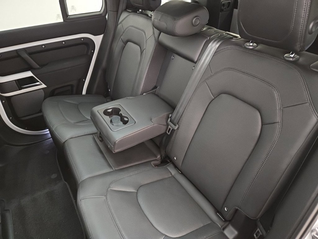 Certified 2023 Land Rover Defender 110 S AWD/4WD image 22