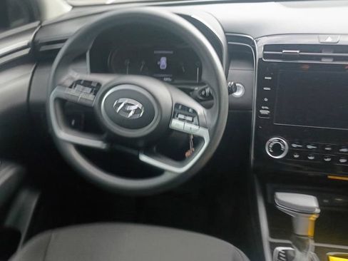 Used 2023 Hyundai Tucson SEL FWD image 14