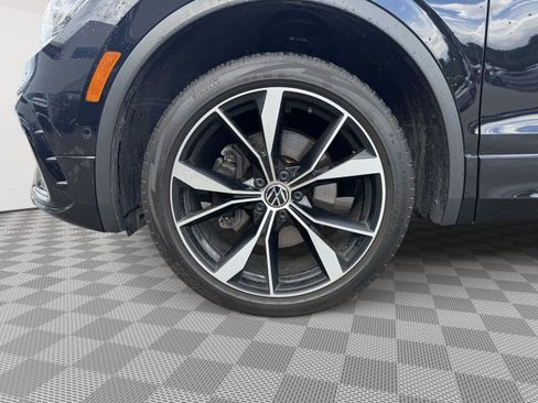 Certified 2024 Volkswagen Tiguan SEL R-Line w/ MDO Package, Two-Row AWD/4WD image 20