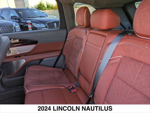 Used 2024 Lincoln Nautilus Black Label image 22