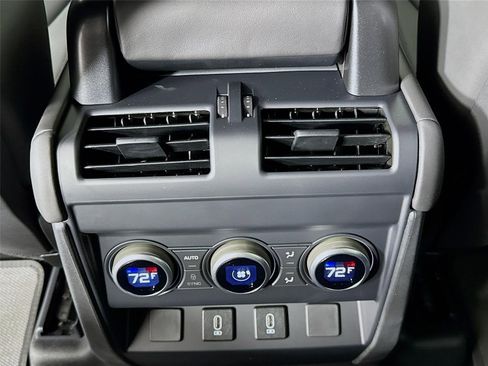 Used 2026 Land Rover Defender 110 S AWD/4WD image 27