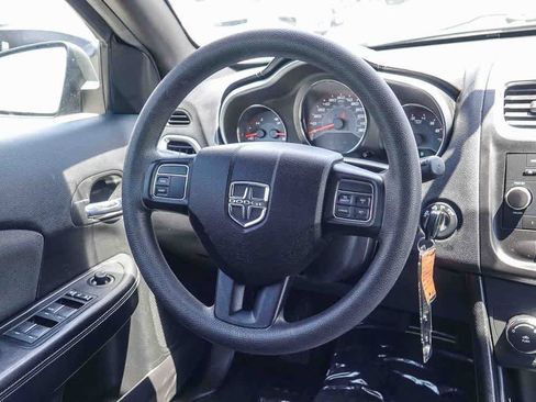 Used 2012 Dodge Avenger SE FWD image 14