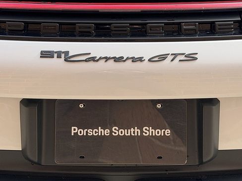 Certified 2025 Porsche 911 Carrera GTS image 28