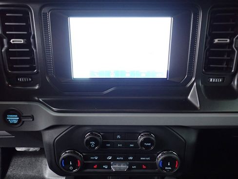 Certified 2022 Ford Bronco Big Bend image 24