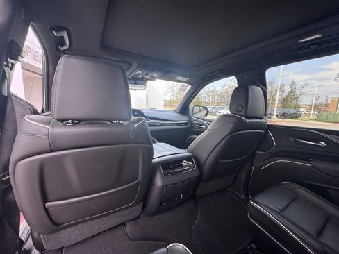 Used 2021 Cadillac Escalade Sport image 17