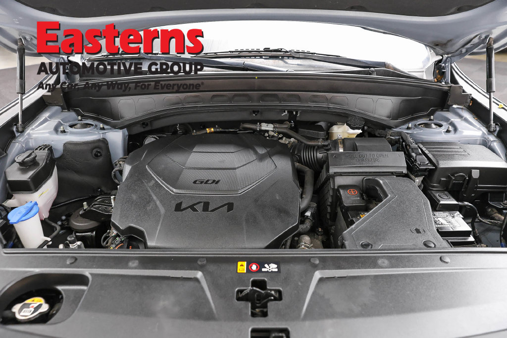 Used 2022 Kia Telluride LX FWD image 8