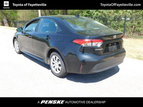 Used 2024 Toyota Corolla LE image 3