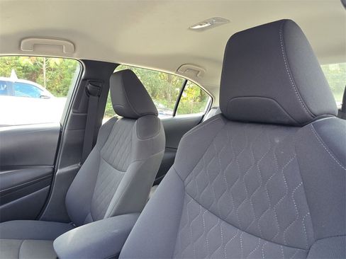 Certified 2022 Toyota Corolla LE image 23