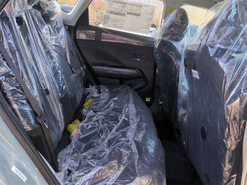 New 2026 Hyundai Kona SE image 25