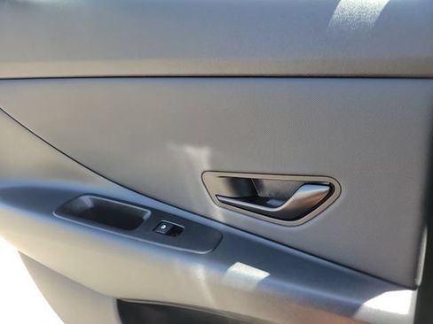 New 2026 Hyundai Elantra SEL Sport FWD image 21
