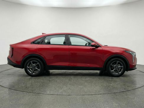 Used 2025 Kia K4 LXS image 11