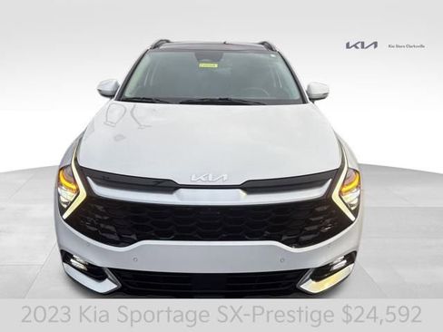 Certified 2023 Kia Sportage SX image 3