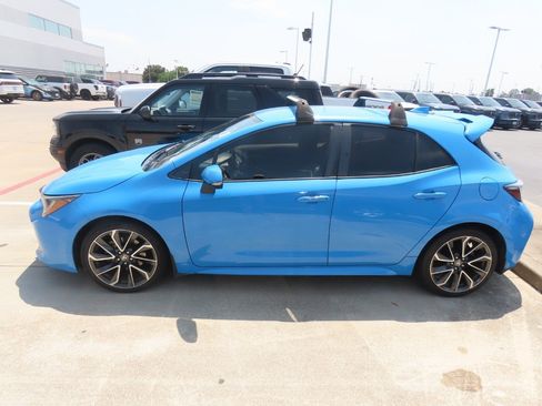 Used 2019 Toyota Corolla XSE FWD image 5