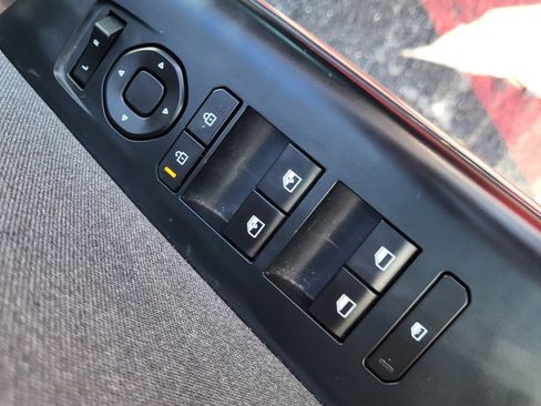 Used 2025 Kia K4 EX image 18