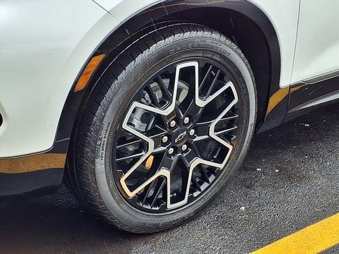 Used 2023 Chevrolet Blazer RS w/ Driver Confidence II Package image 28