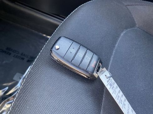 Certified 2019 Kia Soul + image 28