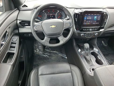 Used 2023 Chevrolet Traverse LT AWD/4WD image 11