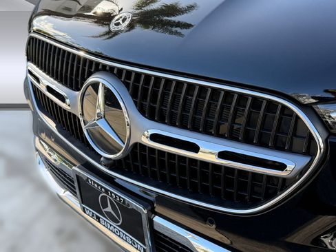 New 2026 Mercedes-Benz GLC 300 image 17