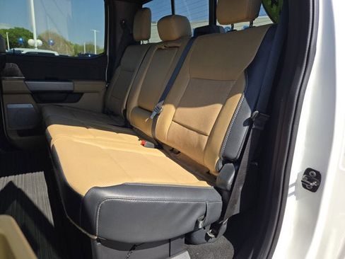 Used 2024 Ford F250 Lariat w/ Lariat Ultimate Package AWD/4WD image 19