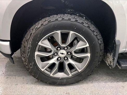 Used 2021 Chevrolet Silverado 1500 RST image 7