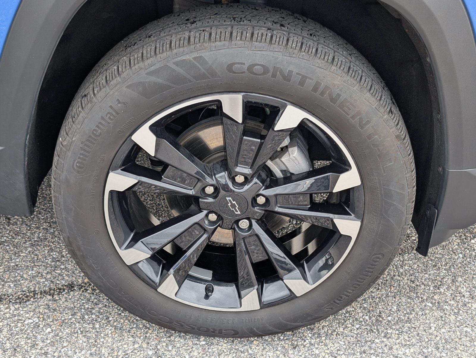 Used 2025 Chevrolet Equinox RS w/ Safety and Technology Package AWD/4WD image 11