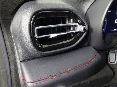 Used 2024 Dodge Hornet GT image 18