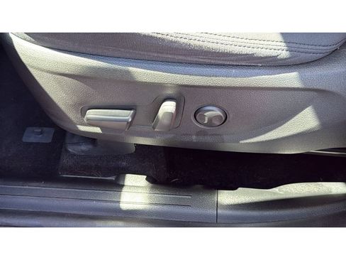 Used 2023 Hyundai Santa Fe SEL AWD/4WD image 32