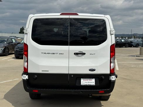 Used 2024 Ford Transit 350 XLT RWD image 4