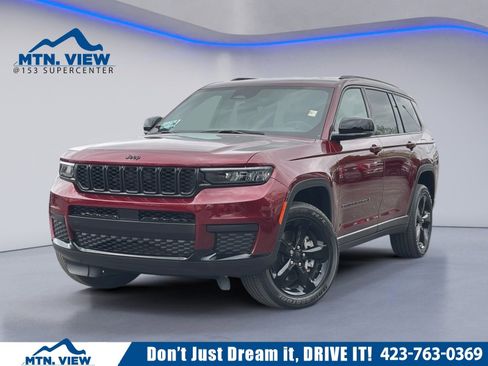 Used 2025 Jeep Grand Cherokee L Altitude AWD/4WD image 1