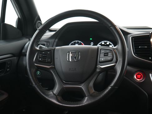 Used 2025 Honda Ridgeline RTL image 17