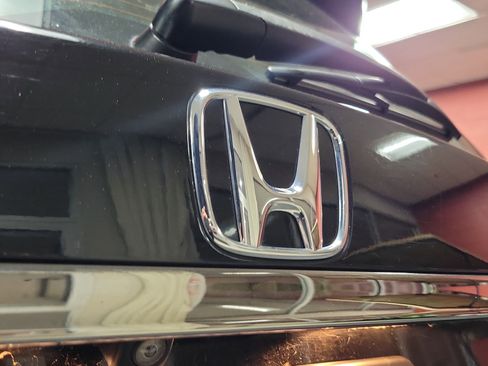 Used 2020 Honda HR-V LX image 6
