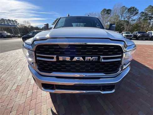 Used 2024 RAM 2500 Big Horn image 25