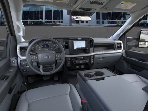 New 2026 Ford F550 4x4 Regular Cab Super Duty image 9