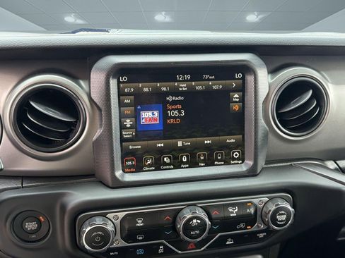 Used 2023 Jeep Wrangler Unlimited w/ 8.4" Radio Group AWD/4WD image 22