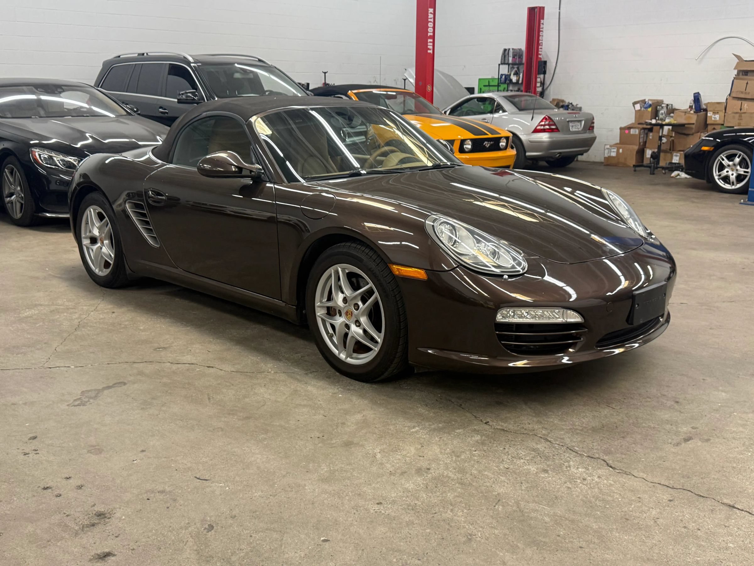 Used 2010 Porsche Boxster RWD image 7