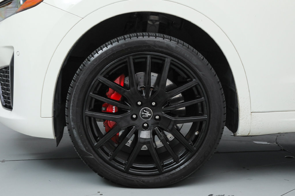 Certified 2024 Maserati Levante Modena Ultima AWD/4WD image 18