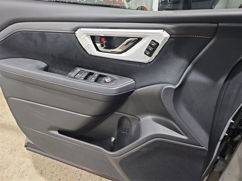 New 2026 Subaru Forester Touring image 27