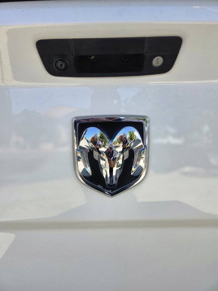 Used 2017 RAM 1500 Big Horn RWD image 35