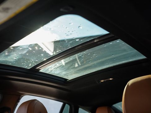 Used 2023 BMW X6 xDrive40i image 32