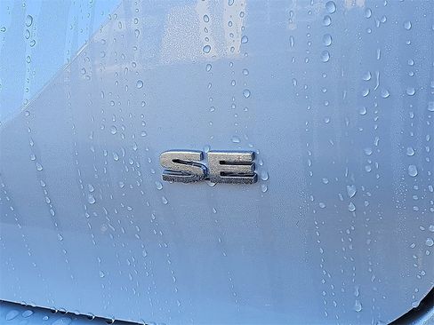 New 2026 Mitsubishi Outlander SE image 22