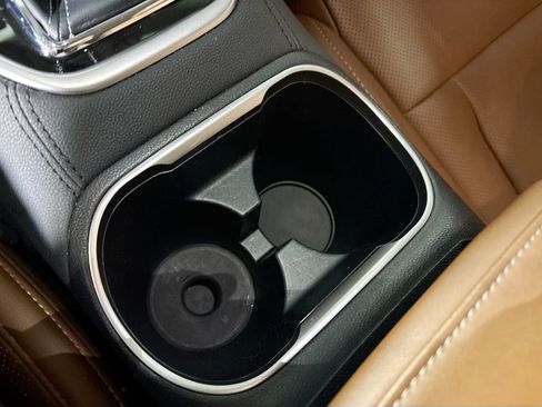 Used 2022 Subaru Outback Touring image 15