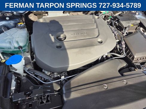 Certified 2026 Volvo XC40 B4 Plus w/ Protection Package Premier FWD image 20
