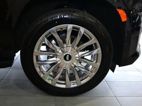 Used 2023 Cadillac Escalade Premium Luxury AWD/4WD image 44