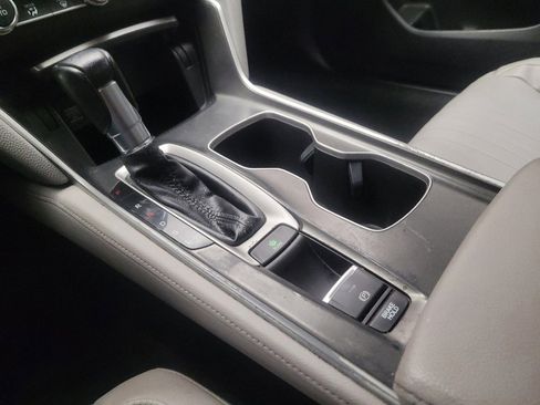 Used 2018 Honda Accord EX-L image 26