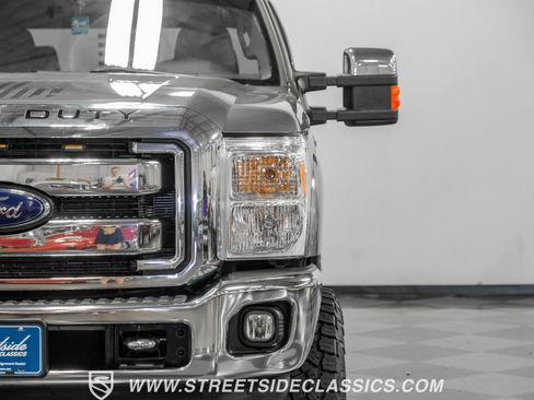 Used 2011 Ford F250 XLT w/ XLT Appearance Pkg image 23